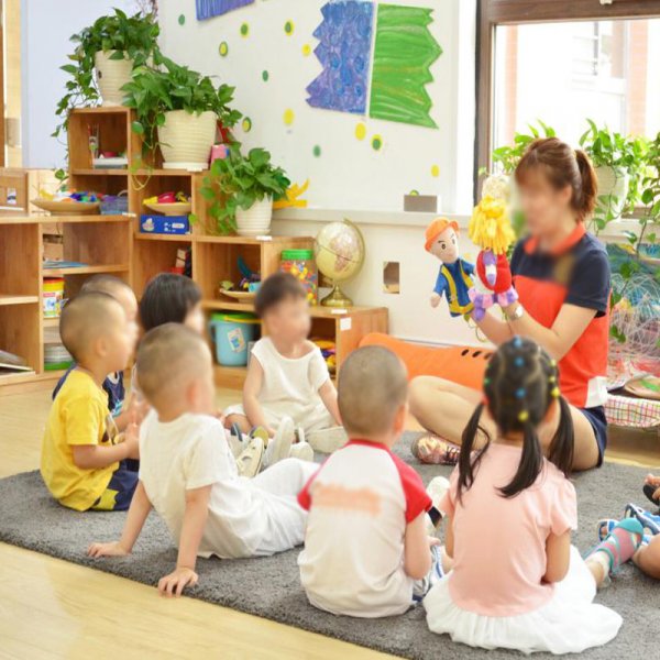18k to 22k after tax kindergarten homeroom teacher in Shanghai